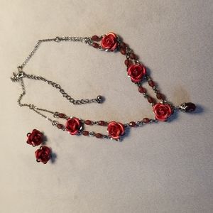 Necklace and earring set.